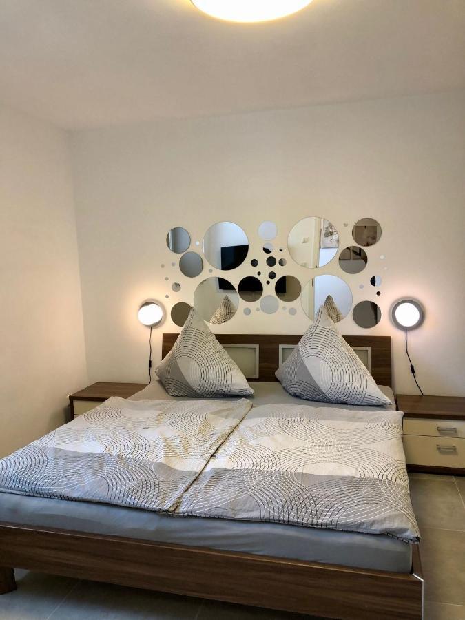 Erdgeschoss-Appartement Mit Seeterasse Ahrensbok Buitenkant foto