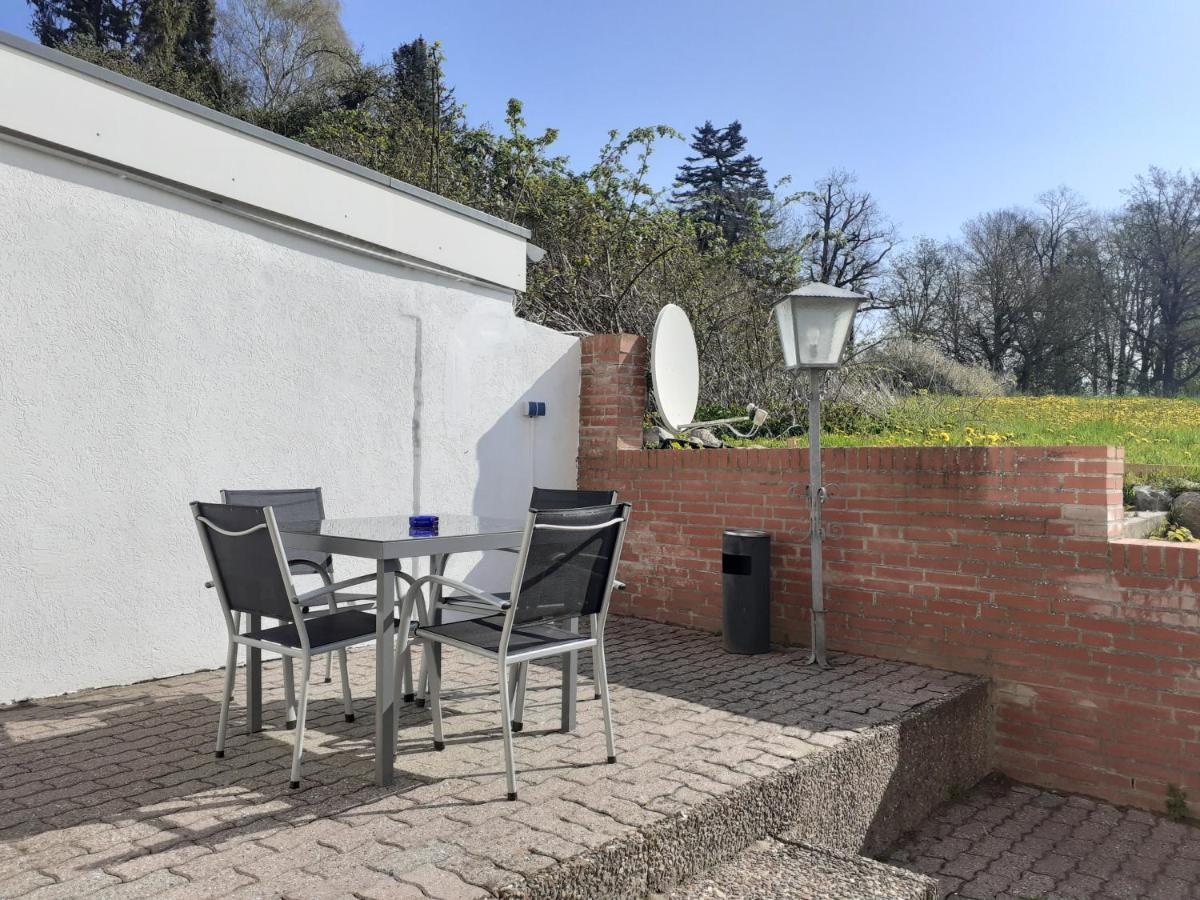 Erdgeschoss-Appartement Mit Seeterasse Ahrensbok Buitenkant foto